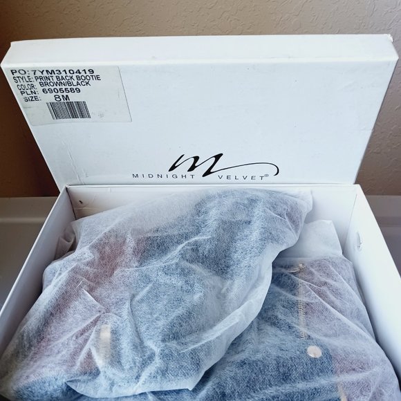 Midnigjt Velvet Brown/black short ankle zip up boots - Picture 9 of 9